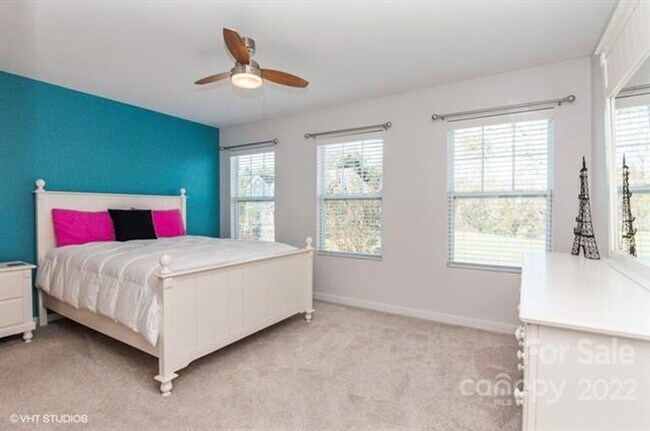 Building Photo - 515 Alderman Ln