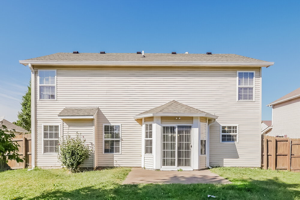 Building Photo - 8325 Bluestem Ln