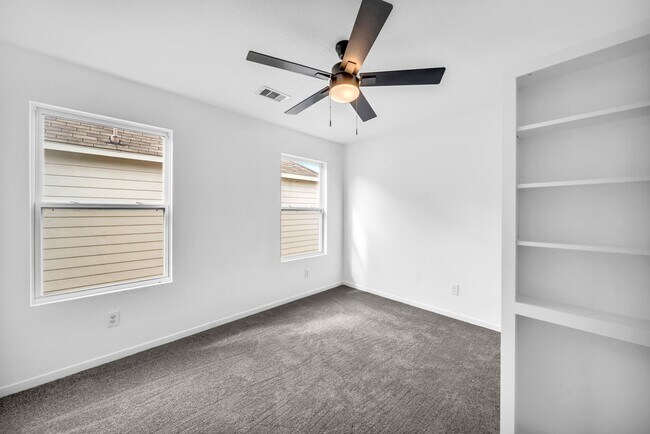 Building Photo - 11723 Downey Violet Ln