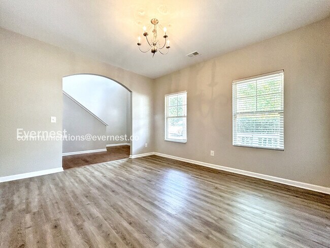 Building Photo - 345 Westridge Cir