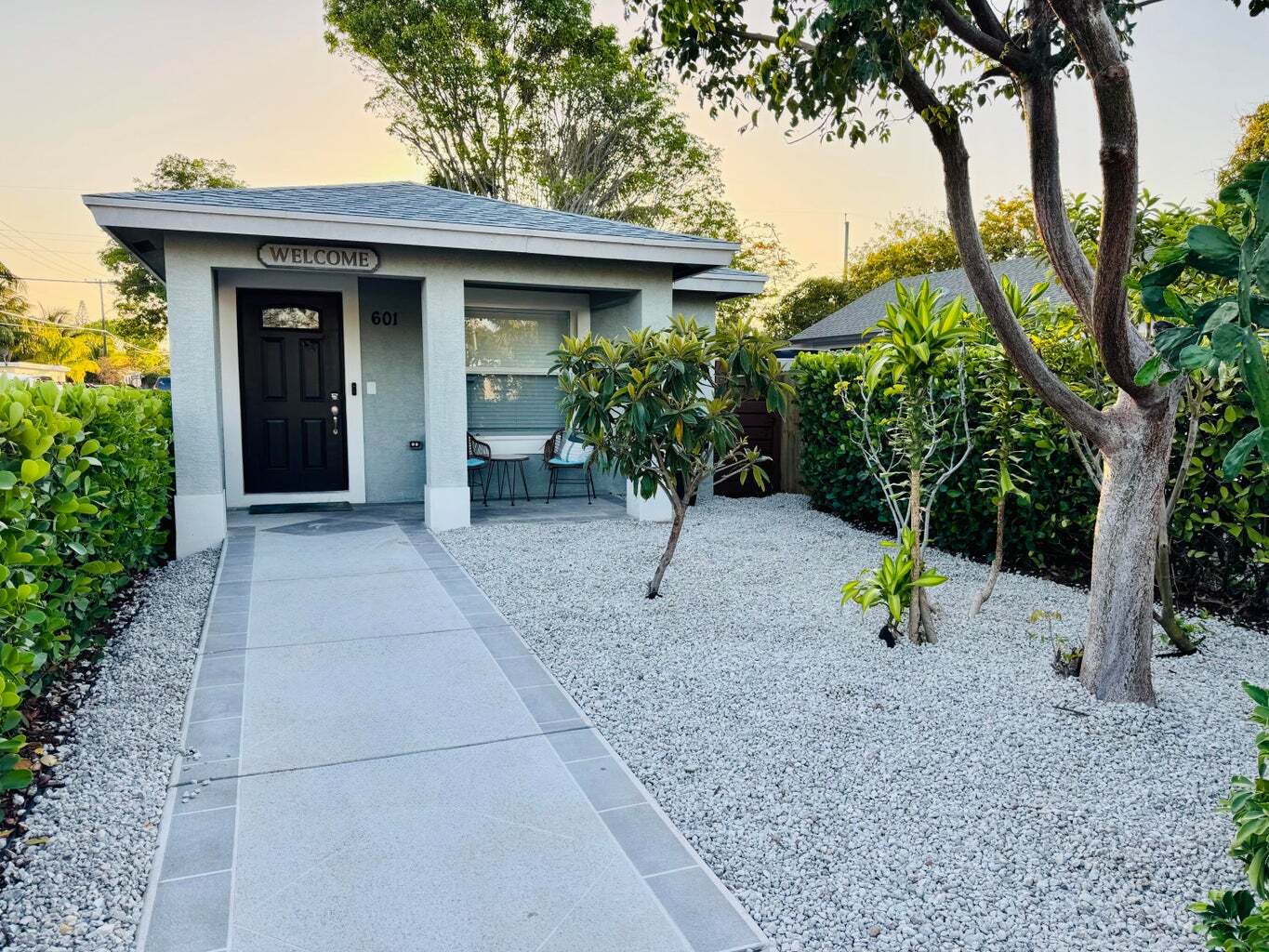 Building Photo - 601 N E St