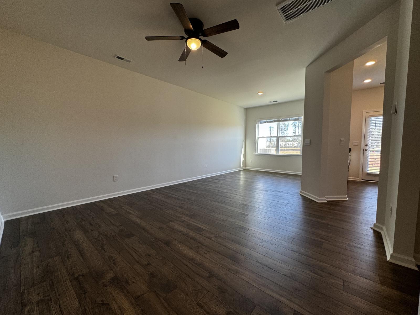 Building Photo - 745 Embark Cir