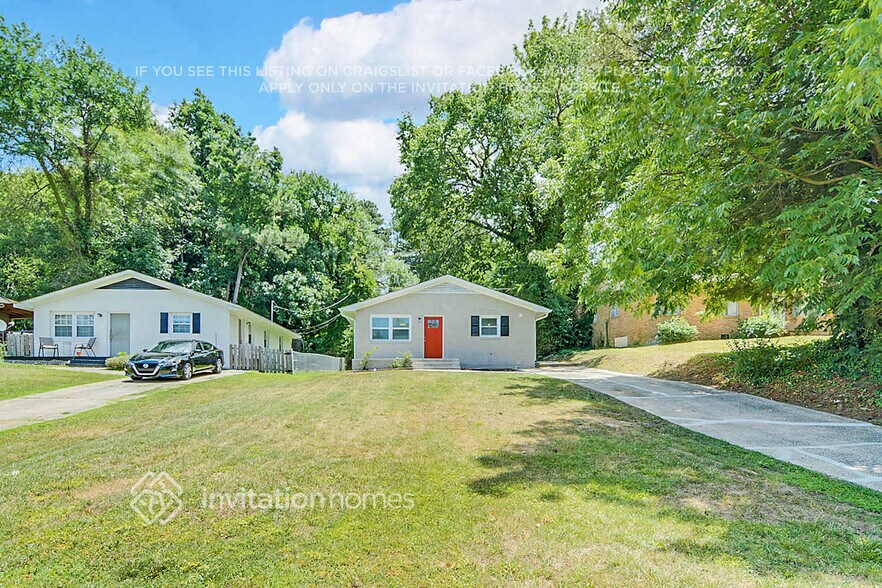 Building Photo - 6317 Saybrooke Dr