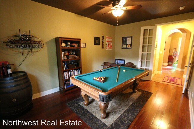 Building Photo - 4 br, 2.5 bath House - 11206 Burnt Sienna