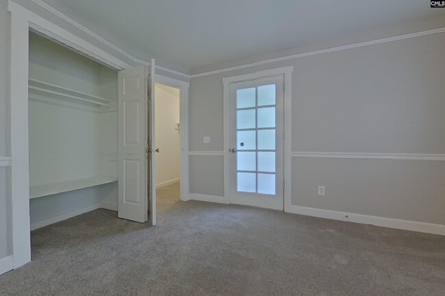 Building Photo - 18 Hillpine Ct