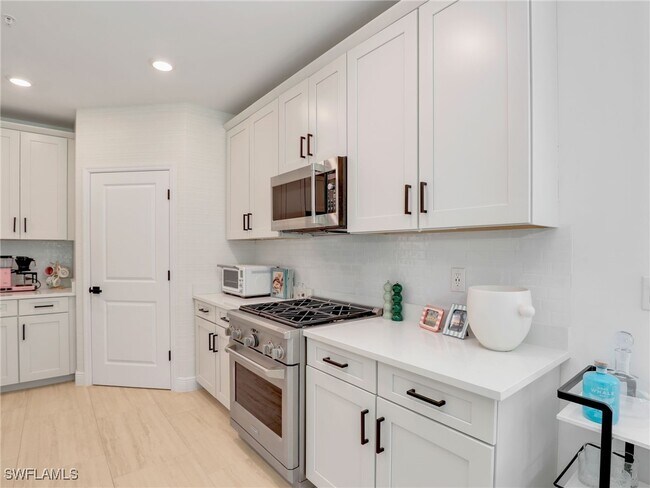 Building Photo - 16356 Viansa Wy