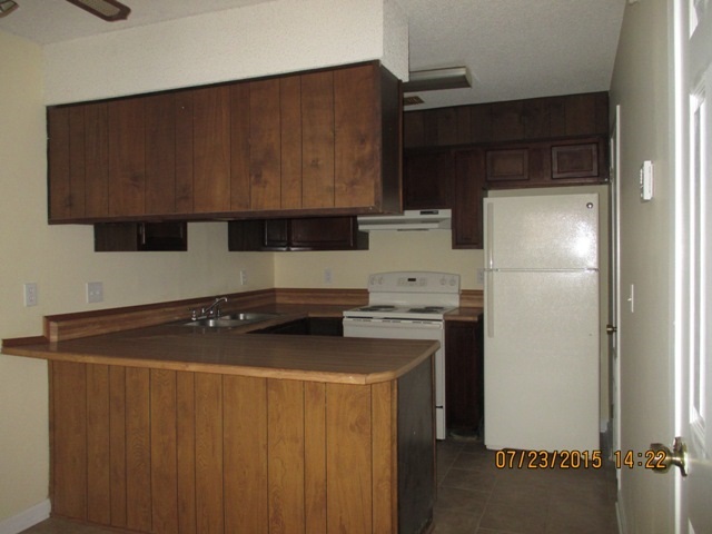 Building Photo - 6326 W Fairfield Dr