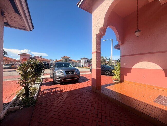 Building Photo - 8814 NW 109th Terrace