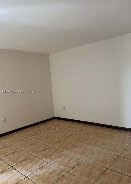 Building Photo - 10651 SW 108th Ave