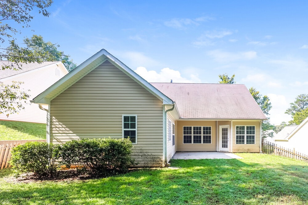 Building Photo - 23 Bedford Park Dr