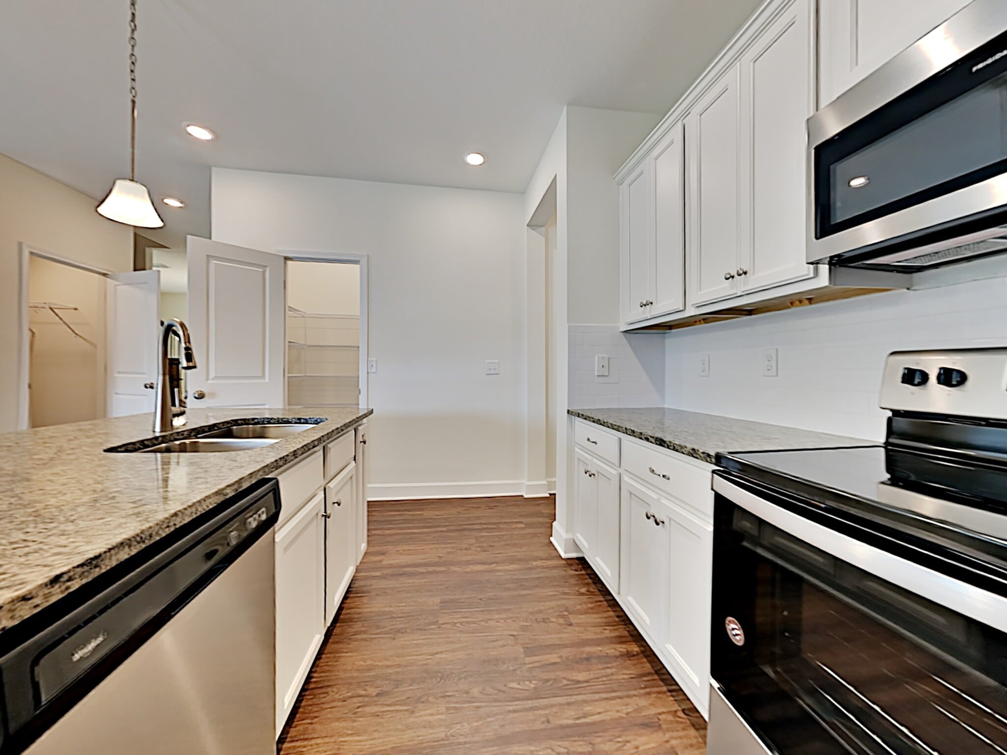 Building Photo - 61 Olivewood Pl