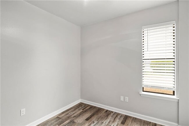 Building Photo - 6505 Cedar Bend Ct