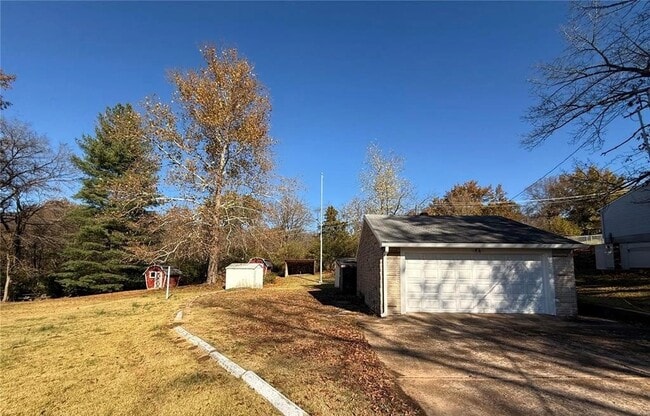 Building Photo - 3311 Marbury Dr