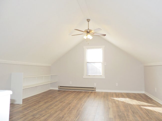 Building Photo - Impressively Renovated 4 Bedroom Cleveland Heights, Ohio Colonial for Rent!