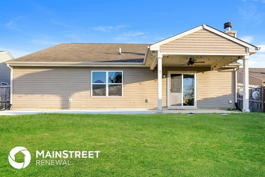Building Photo - 3403 Enclave Ln