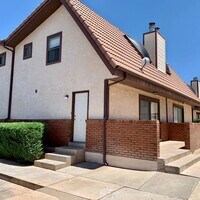 Building Photo - Sunny Dale Townhome