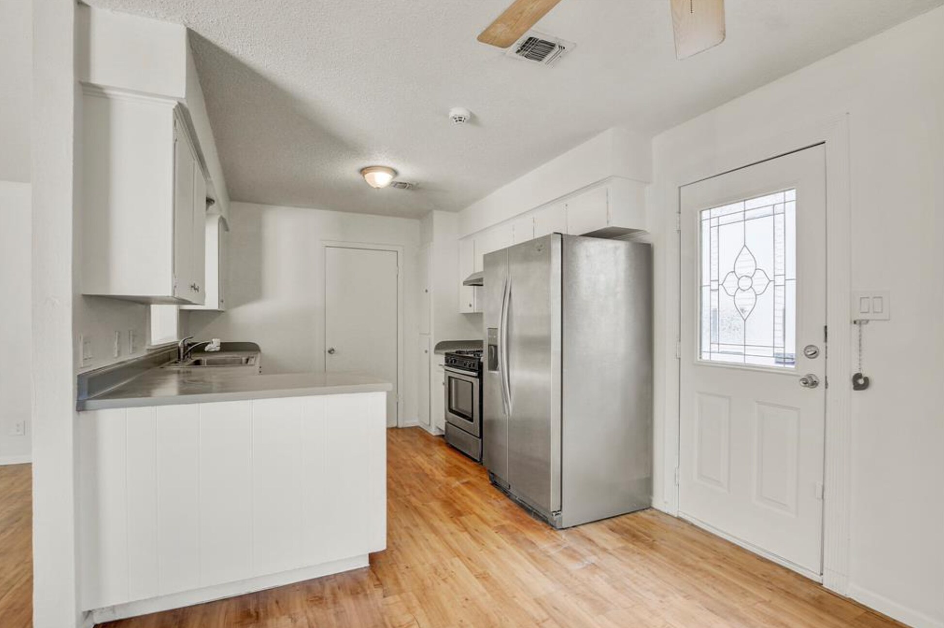 Building Photo - 705 Huntingdon Pl