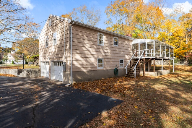 Building Photo - 3 Parsell Ln