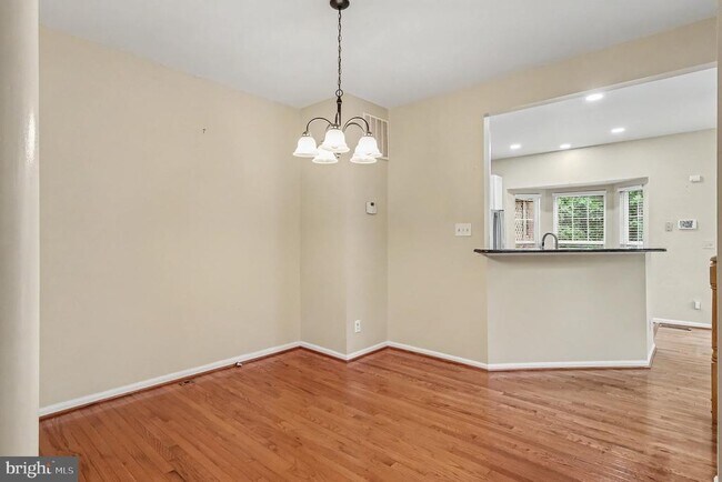 Building Photo - 4872 Ebb Tide Ct