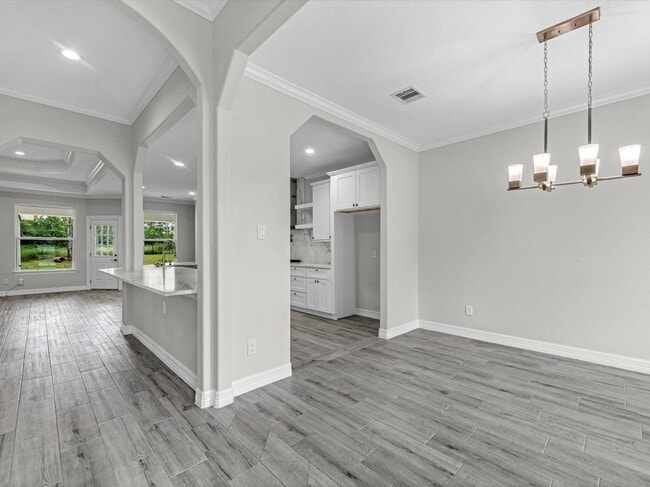 Building Photo - 14606 Half Cir