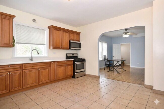 Building Photo - 4352 S Talman Ave