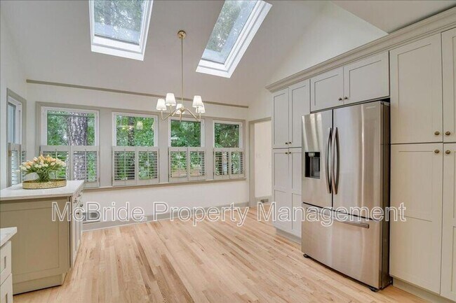 Building Photo - 94 Bristlecone Ct