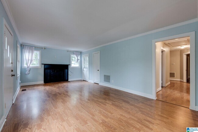 Building Photo - 1113 Green Springs Ave S