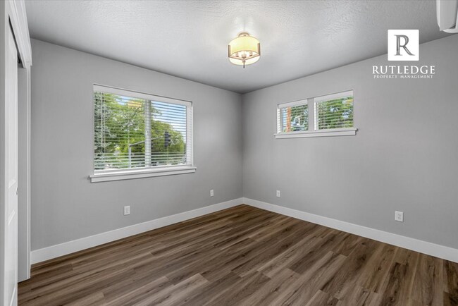 Building Photo - Newly Built 3 Bed/2 Bath Home in East Medford!