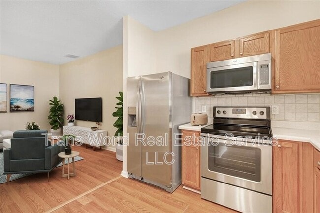 Building Photo - 1102 Pleasant Oaks Ct