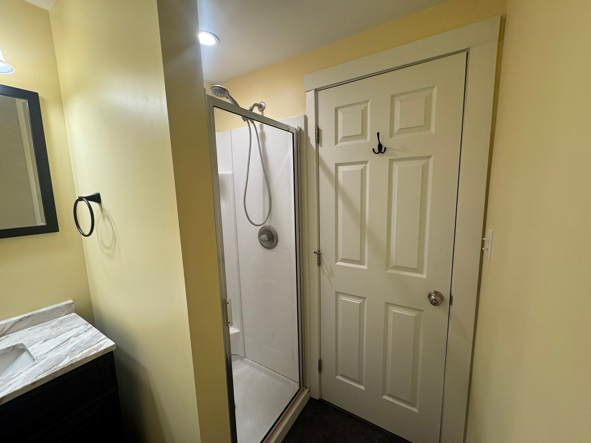 Bathroom - 950 Wyoming Ave