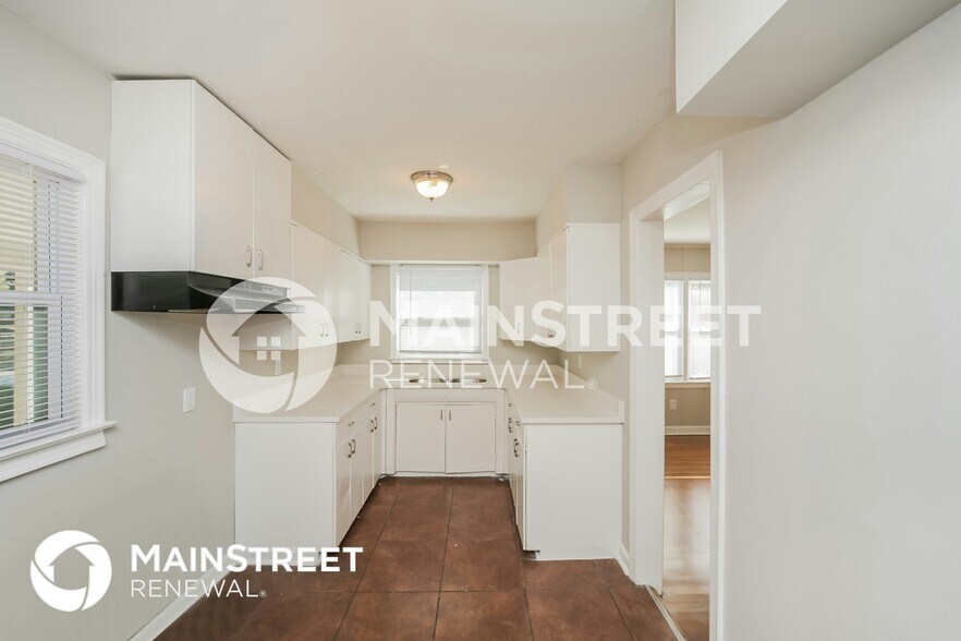 Building Photo - 4045 Faronia Dr