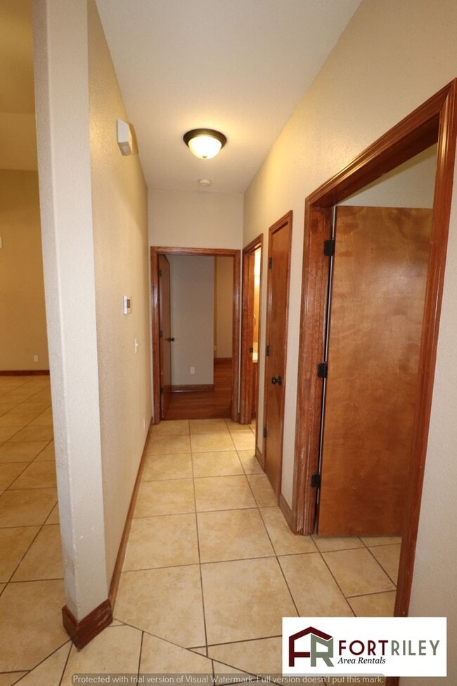 Building Photo - Gorgeous Home for Rent!