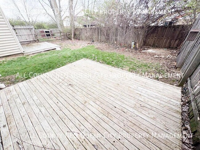 Building Photo - 2745 Brookshire Ln