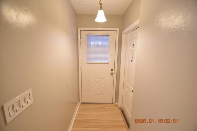 Building Photo - 5824 Grey St