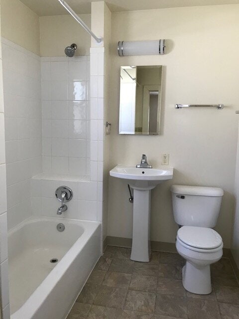 Primary Photo - Englewood - 1 Bedroom, 1 Bathroom (30DE)