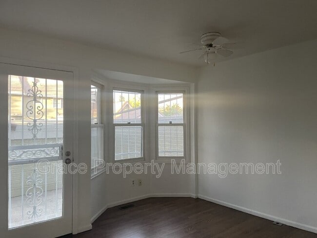 Building Photo - 2351 Ranch Dr