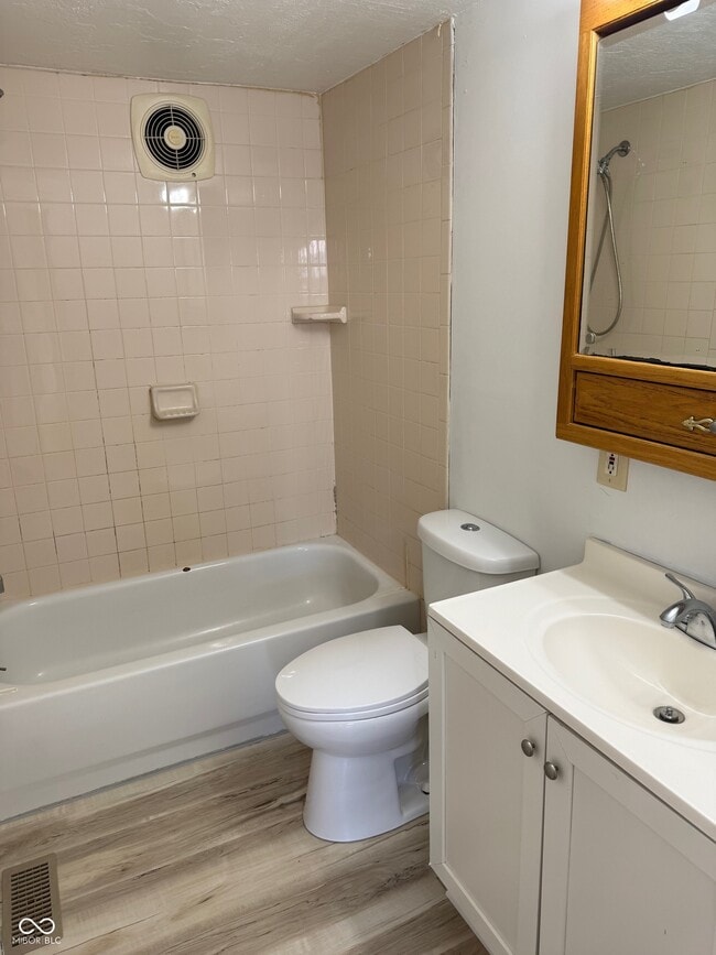 Building Photo - 6180 N State Rd 39