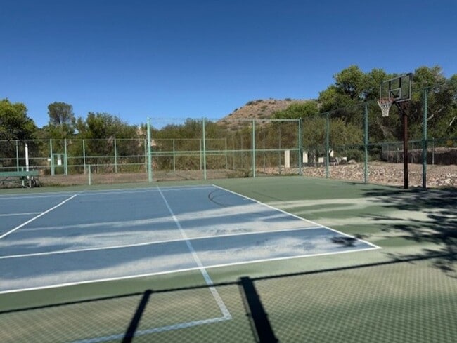 Building Photo - 2 Bed 2 Bath in the wonderful Community of...