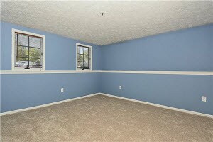 Building Photo - Spacious 2BR/2BA Condo in the Heart of How...
