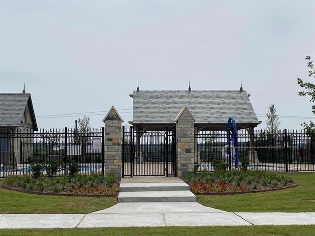 Building Photo - 2025 St Andrew's Wy