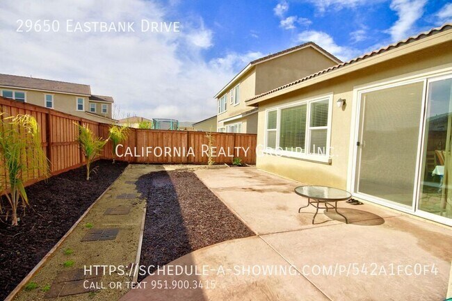 Building Photo - 29650 Eastbank Dr