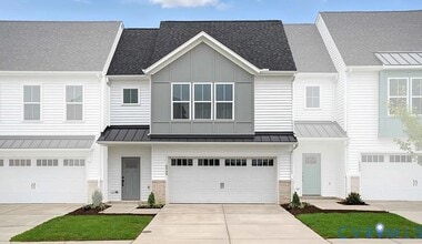 Building Photo - 6900 Sunrise Oasis Ln