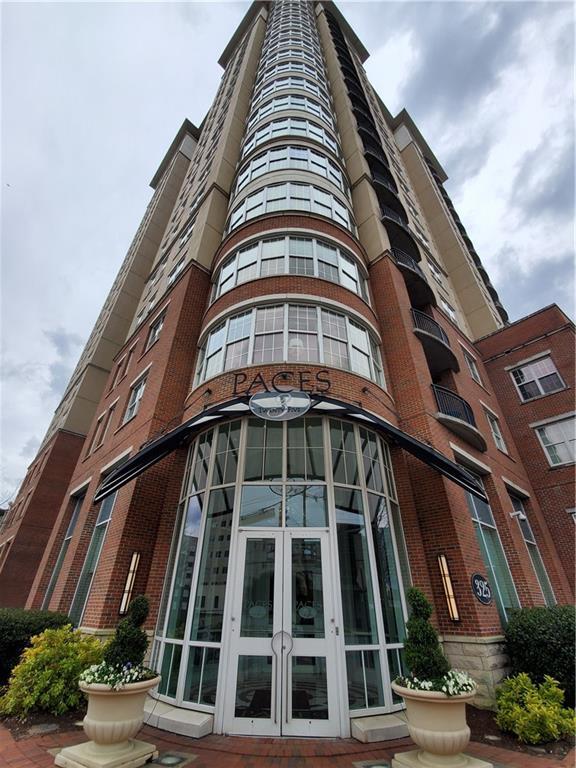 Building Photo - 325 East Paces Ferry Rd NE