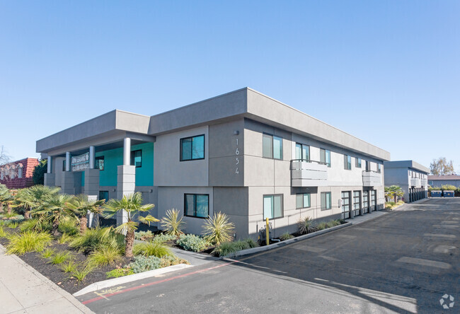 Building Photo - Innovation at Hollenbeck
