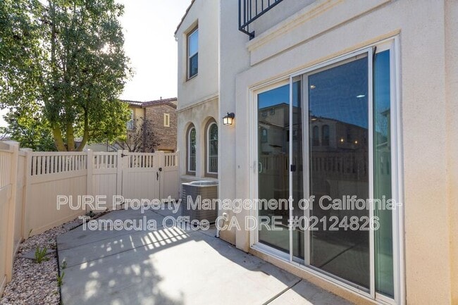 Building Photo - 44102 Calle Luz