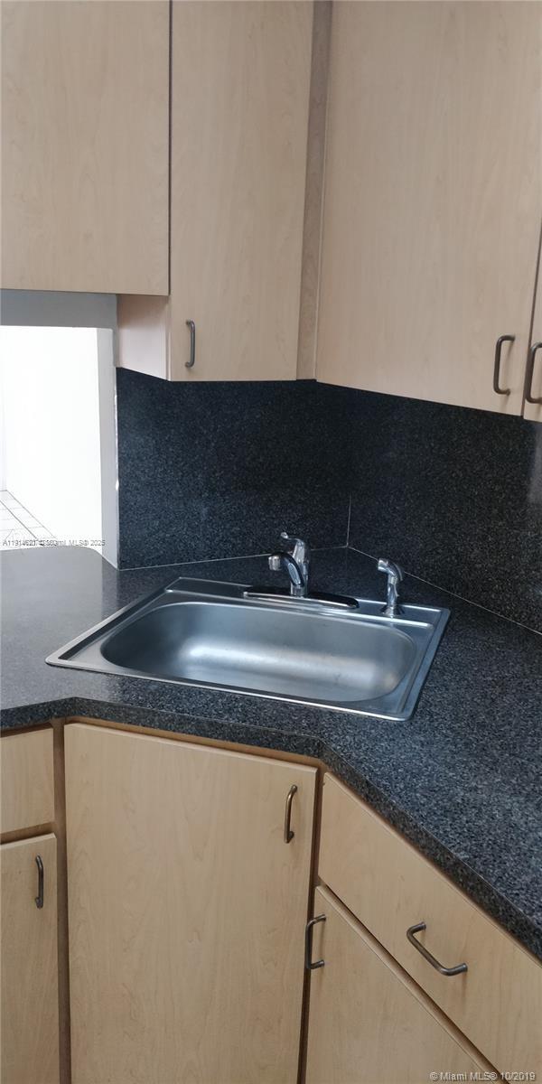 Building Photo - 801 NW 47th Ave