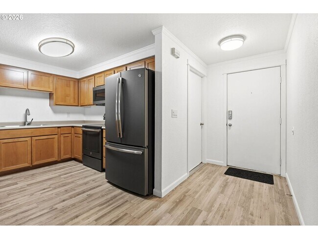 Building Photo - 510 SE 157th Ave