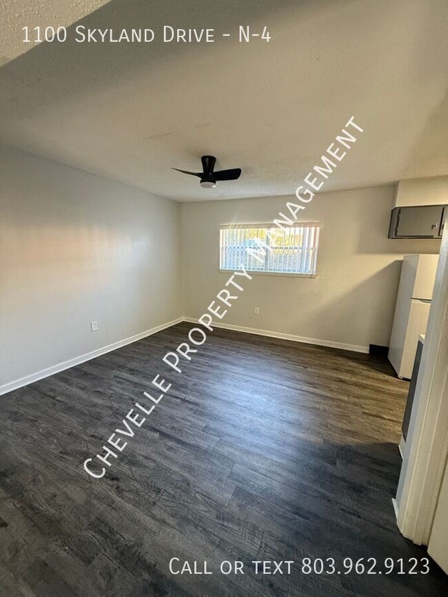 Building Photo - 1100 Skyland Dr