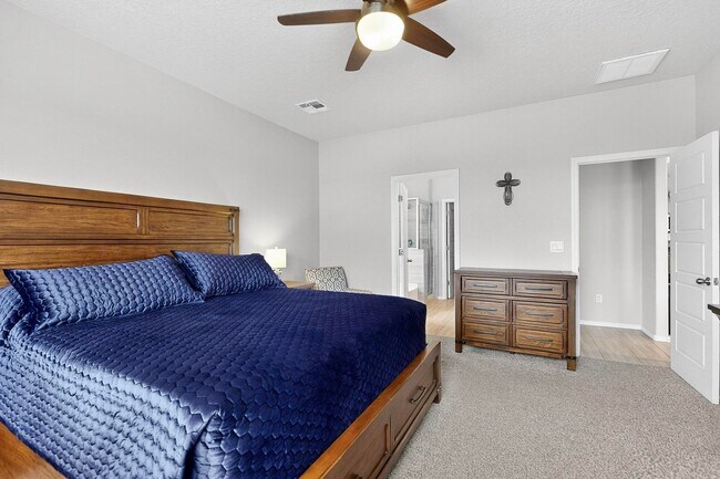 Building Photo - For Rent | Unfurnished Home | 4 Bed / 2.5 Bath | 2 Car Garage | 2-Story | Rio Rancho | Solar