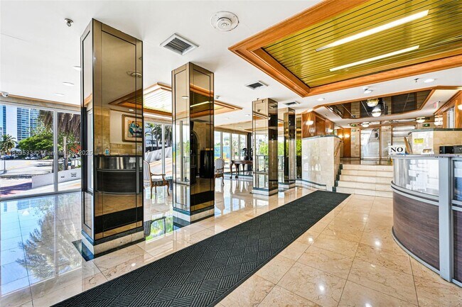 Building Photo - 2401 Collins Ave
